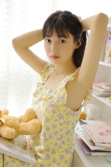 绿野艳阳红